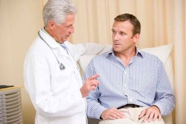 Před zahájením léčby prostatitidy je nutné podstoupit vyšetření u lékaře. 